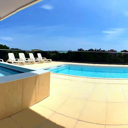 Garden Retreat Steps From The Pool Apartment Bibione